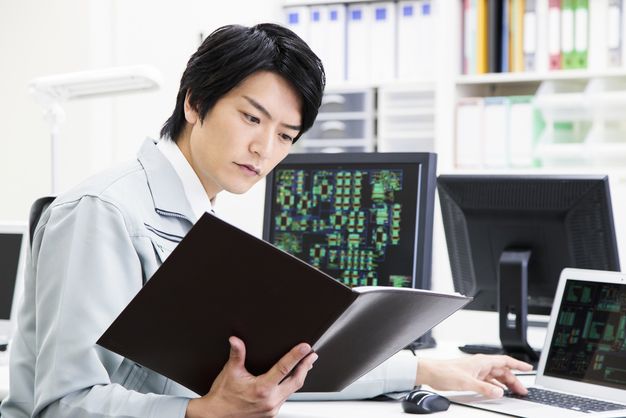 システムエンジニアになるには 資格は必要 勉強すべきことや必要なスキルをご紹介 ジョブール