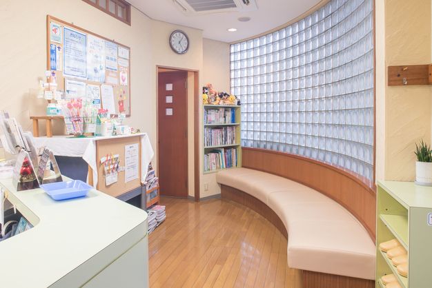 歯科医院受付の仕事内容を経験者が教えます 歯科助手としての業務内容もご紹介 ジョブール