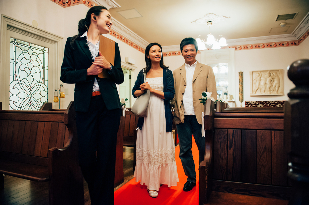 ウェディングプランナーの年収はどのくらい 私の周りの相場や給料の決まり方を紹介します ジョブール