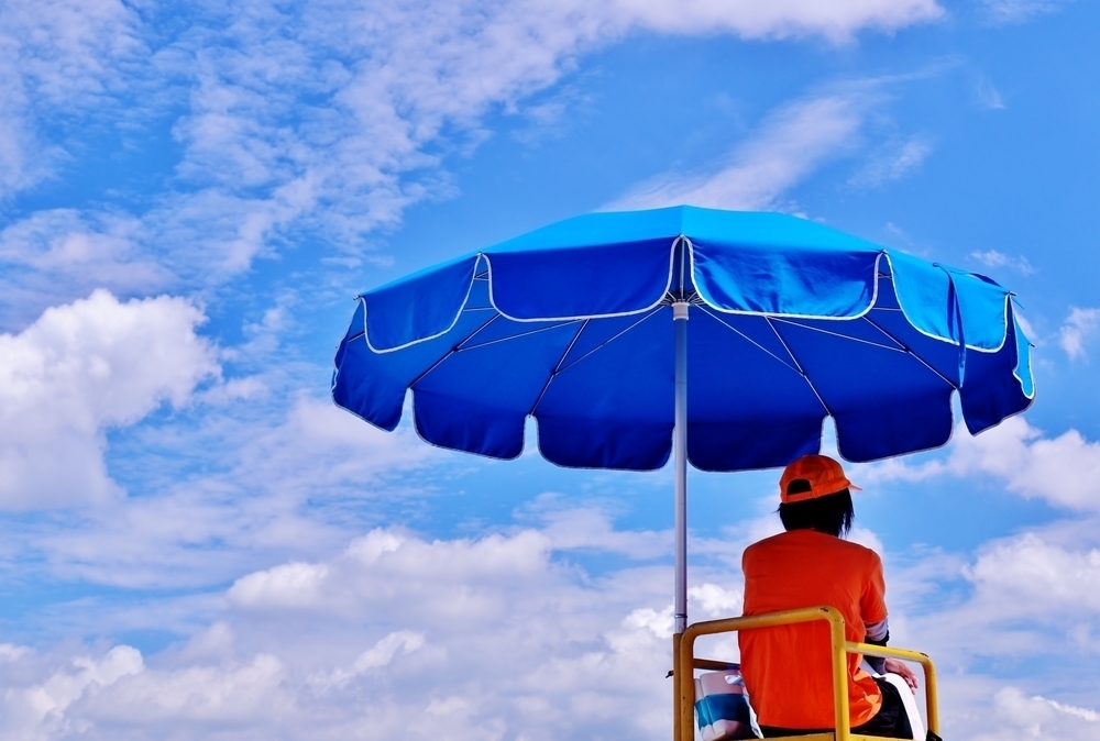 プール監視員アルバイトの時給ややりがいは やってて良かった5個のことやそこで身につく力とは ジョブール