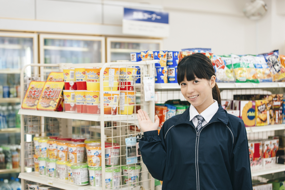 接客が向いている人の10個の特徴と向いてない人の特徴は 活かせる 得られるスキルも解説 ジョブール