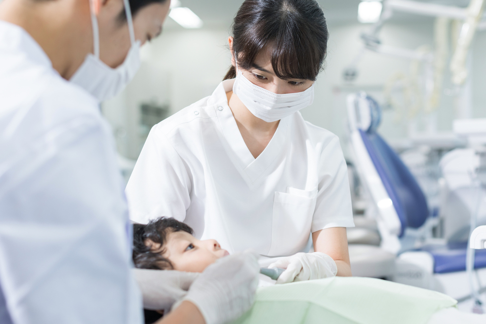 歯科助手の仕事内容がきついと感じる11個の瞬間とそれでもおすすめできる理由を経験者が教えます ジョブール