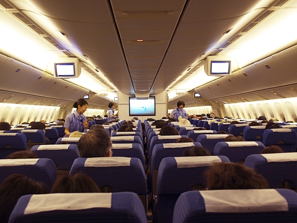 航空会社がブラックな仕事だな と感じた9個の瞬間とそれでもやりがいを感じる4個のこと ジョブール 航空会社がブラックな仕事だな と感じた9個の瞬間とそれでもやりがいを感じる4個のこと ジョブール