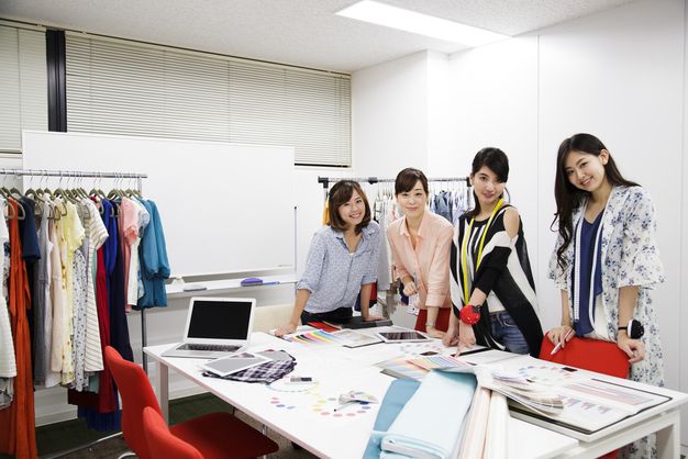 アパレル事務求人の賢い探し方と見極める4個のポイントを紹介します ジョブール