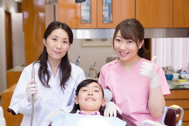 歯科助手給料や年収はどれくらい 相場感や給料を上げるための転職術を教えます ジョブール