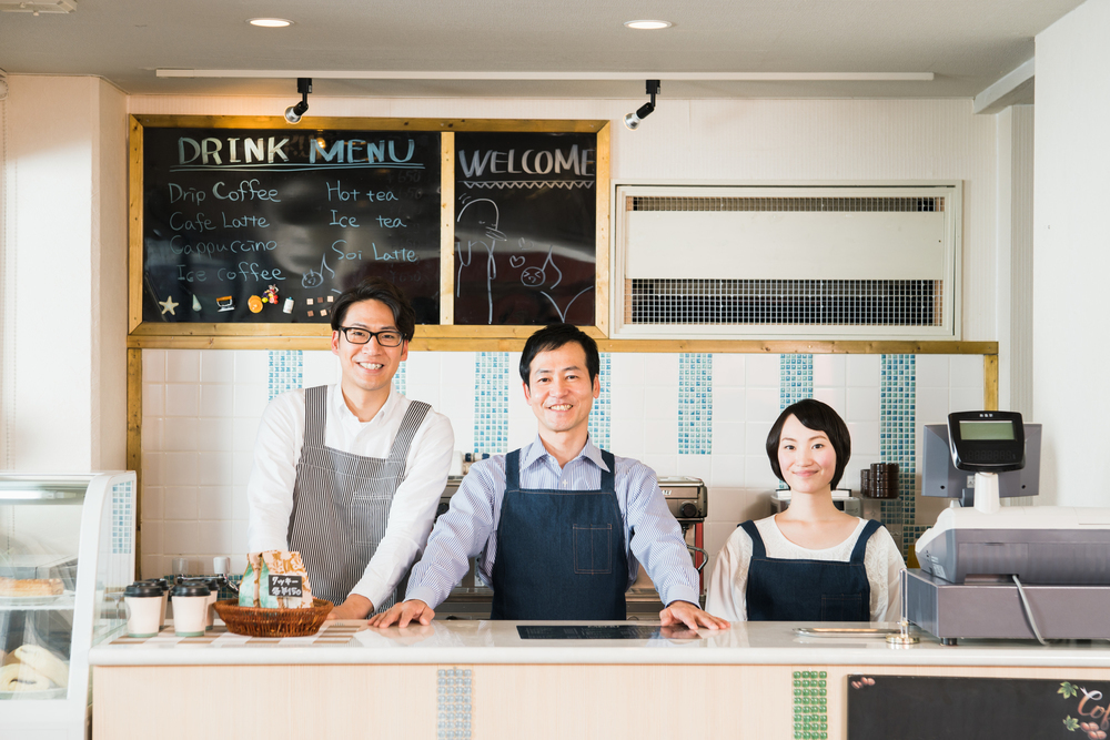 カフェに就職するにはどうしたらいい 仕事内容と一緒に求人に関する疑問にお答えします ジョブール