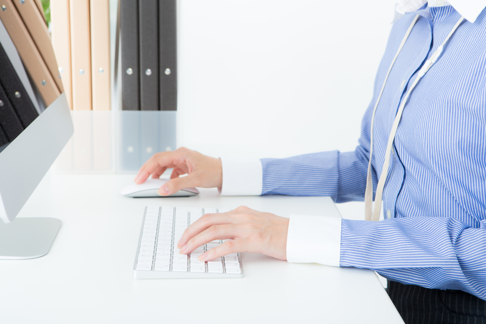 データ入力の正社員求人の年収や仕事内容 おすすめ求人の特徴とは よくある募集内容や正社員として求められることを解説 ジョブール