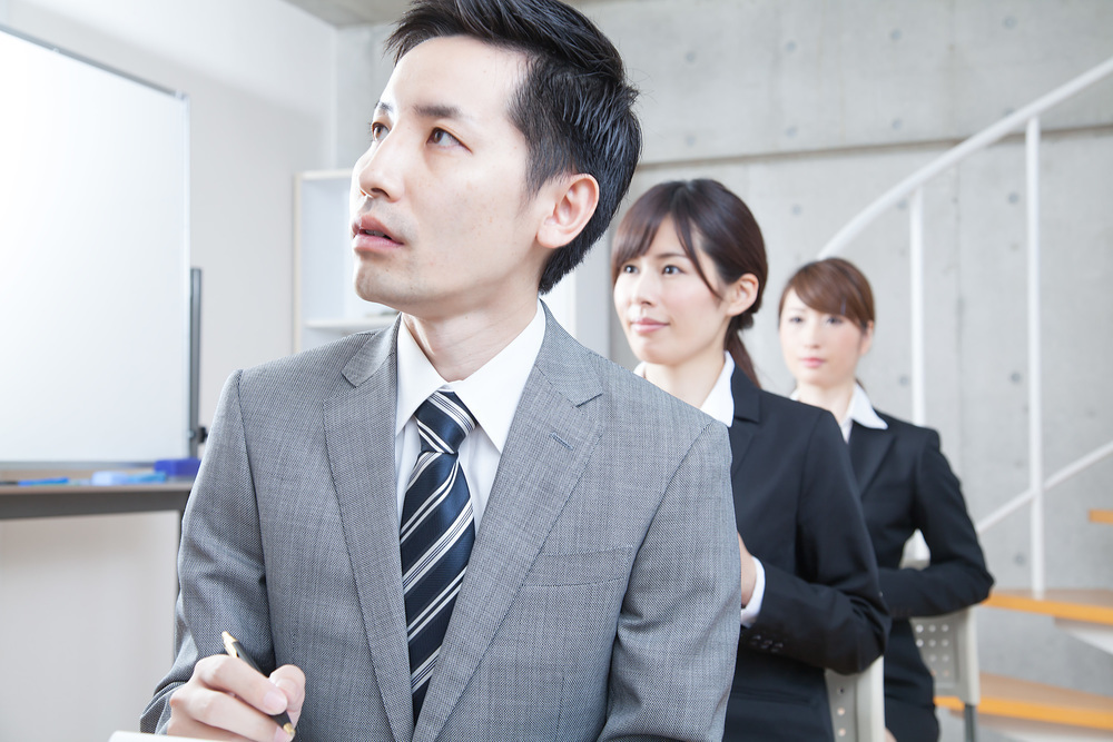 新聞記者の仕事に向いてる人の性格は 仕事内容やメリットと一緒に特徴をチェックしよう ジョブール