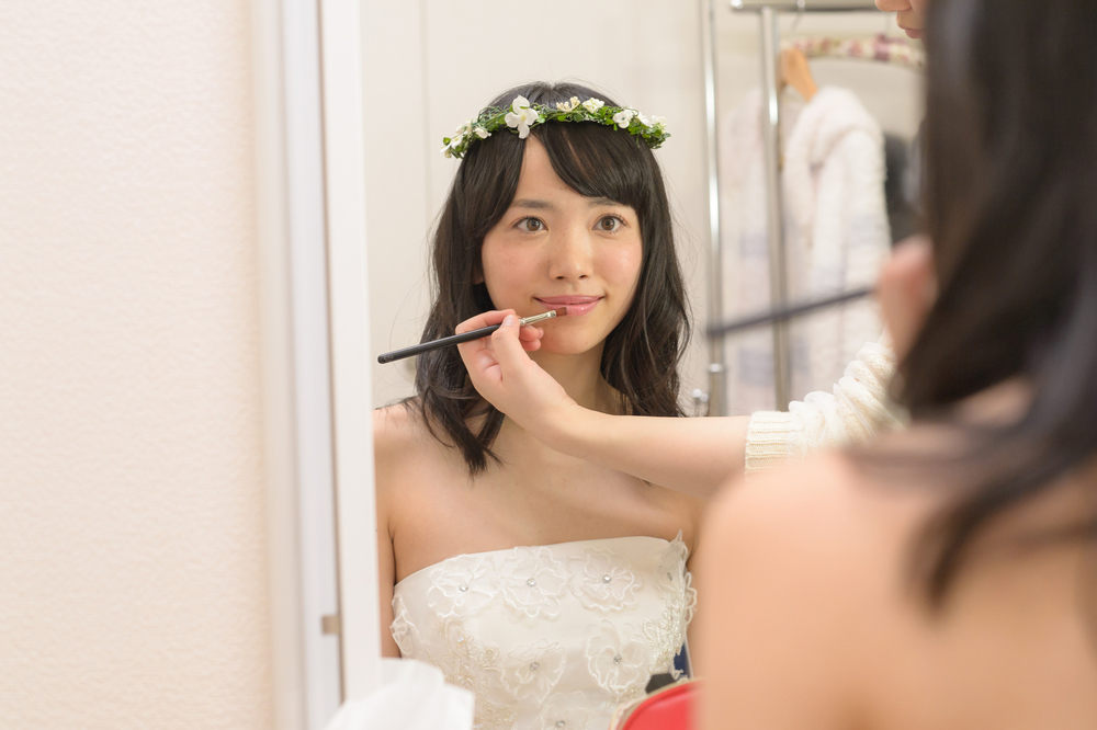 ブライダルヘアメイク求人の募集内容は 業務委託など雇用形態の違いもご紹介します ジョブール